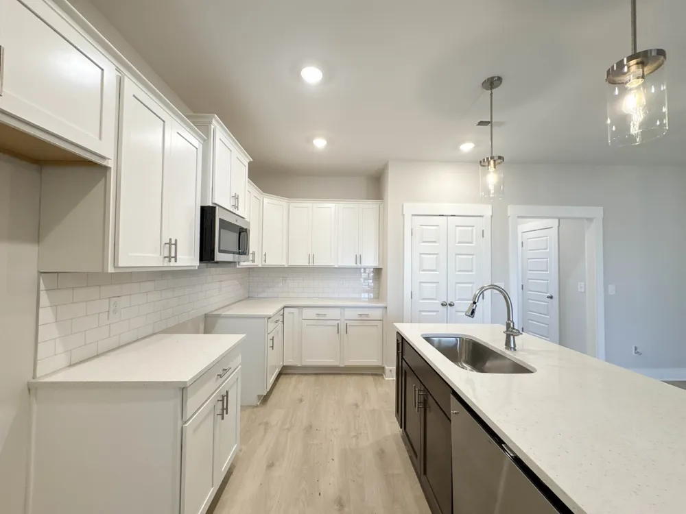 225 Glencrest Drive Hendersonville, TN 37075