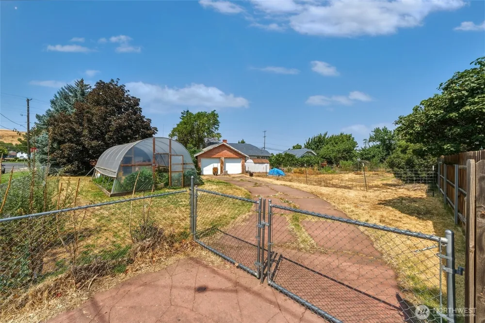 193 S Columbia Street Milton-Freewater, OR 97862