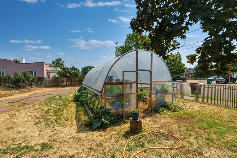 193 S Columbia Street Milton-Freewater, OR 97862