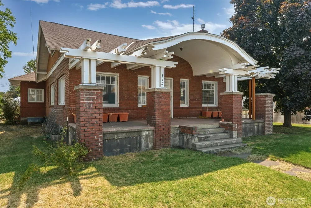 193 S Columbia Street Milton-Freewater, OR 97862