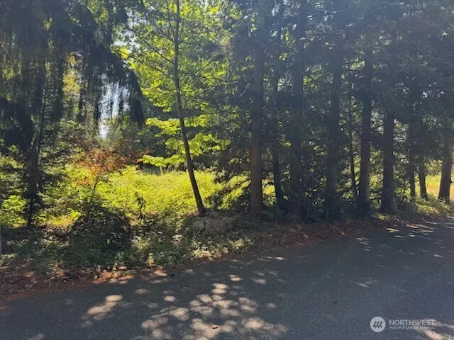 26003 SE Issaquah-Fall City Road Issaquah, WA 98029
