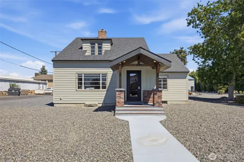 123 2nd Avenue SW
