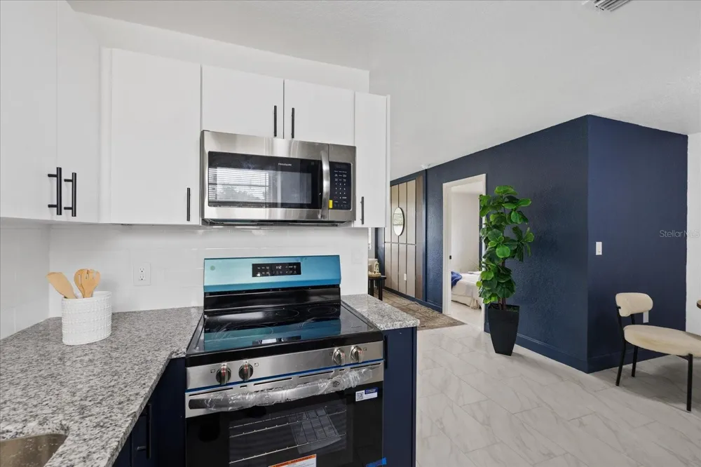 8303 BAHIA AVENUE Tampa, FL 33619