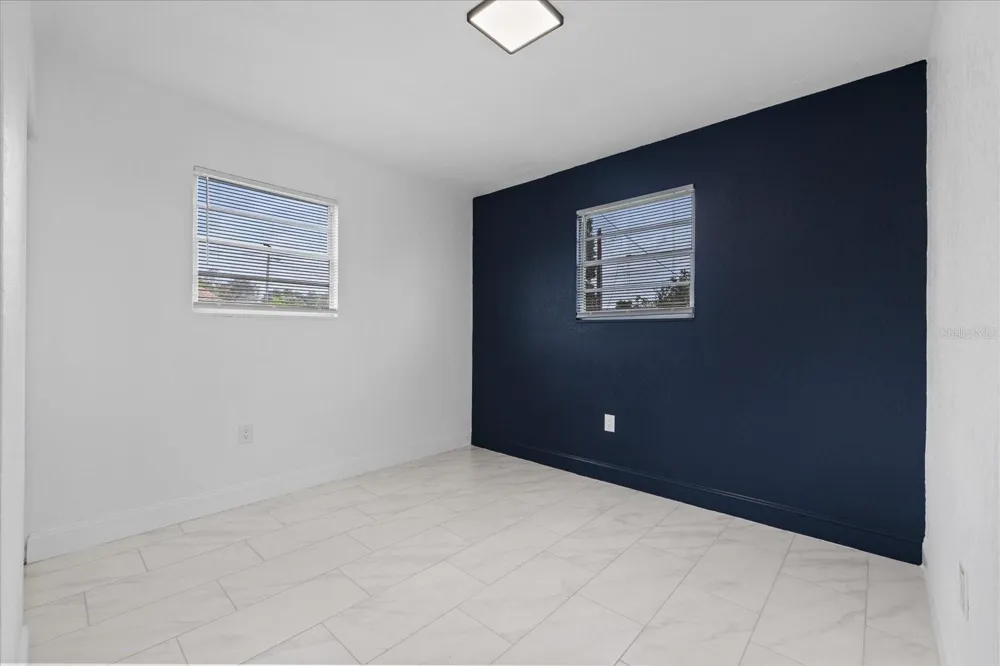 8303 BAHIA AVENUE Tampa, FL 33619
