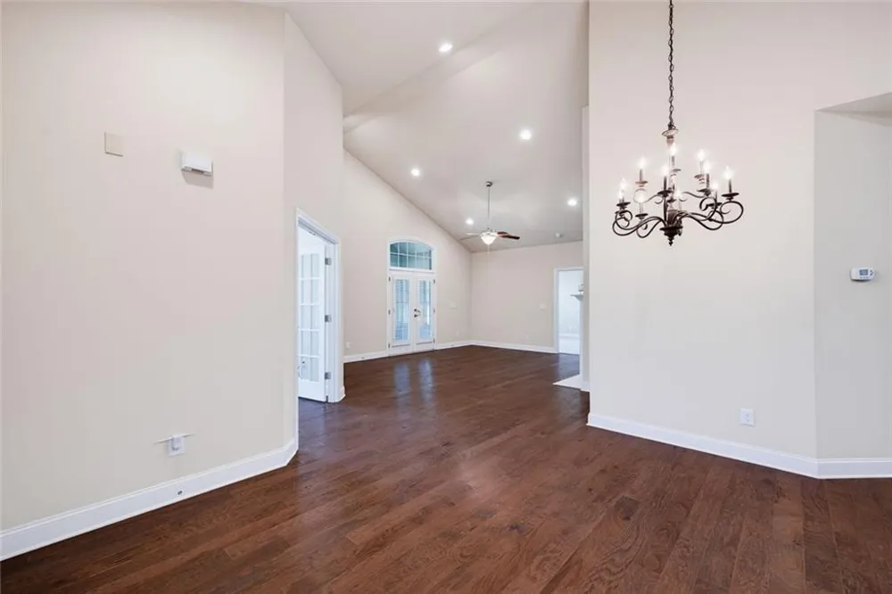 6129 Brookhaven Circle Johns Creek, GA 30097