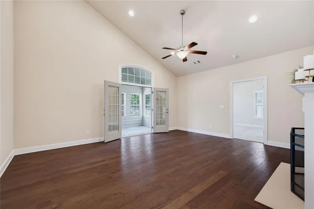 6129 Brookhaven Circle Johns Creek, GA 30097