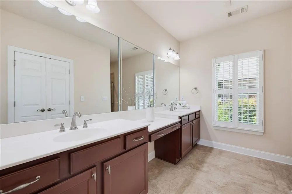 6129 Brookhaven Circle Johns Creek, GA 30097