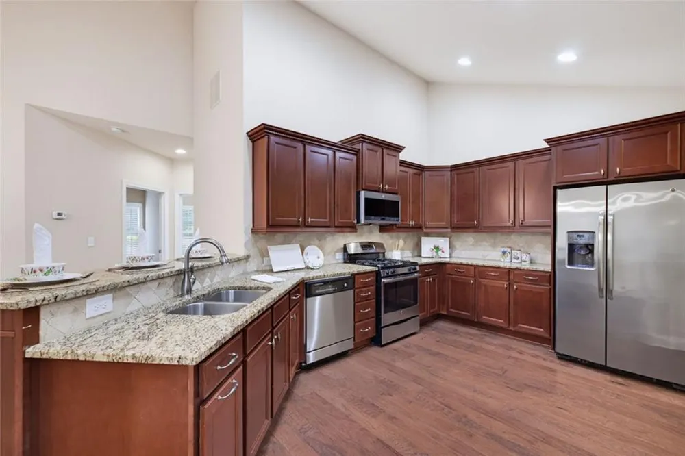 6129 Brookhaven Circle Johns Creek, GA 30097