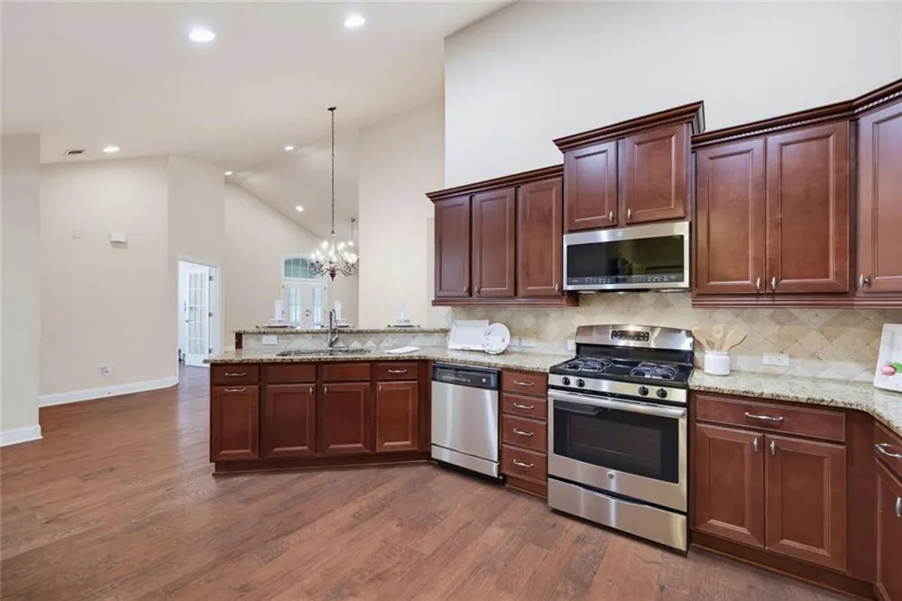 6129 Brookhaven Circle Johns Creek, GA 30097
