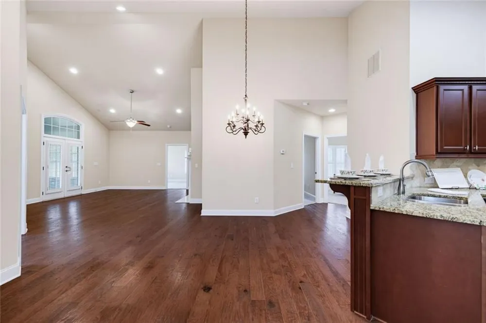 6129 Brookhaven Circle Johns Creek, GA 30097