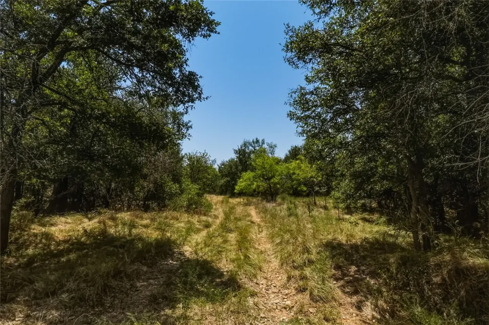 480 Tucker Road Perrin, TX 76486