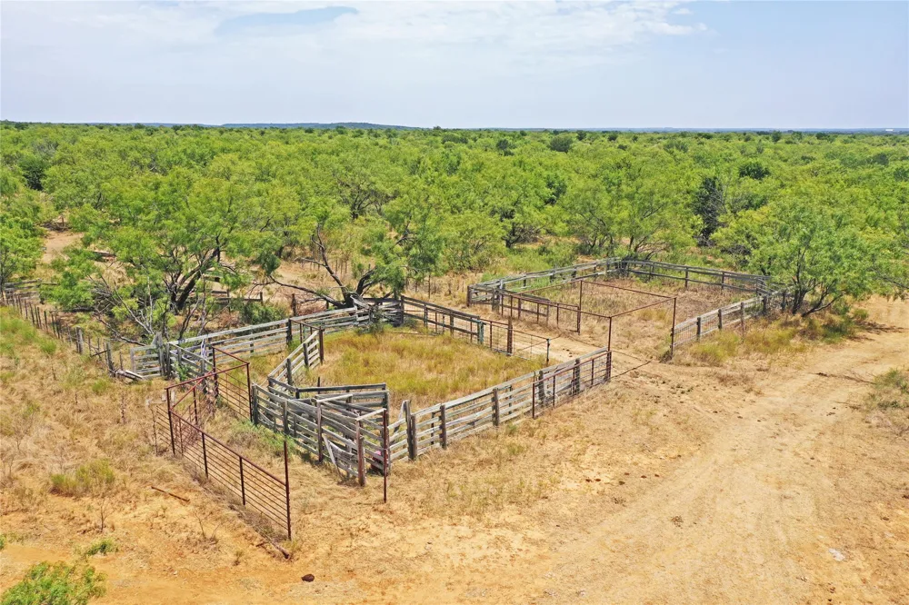 480 Tucker Road Perrin, TX 76486