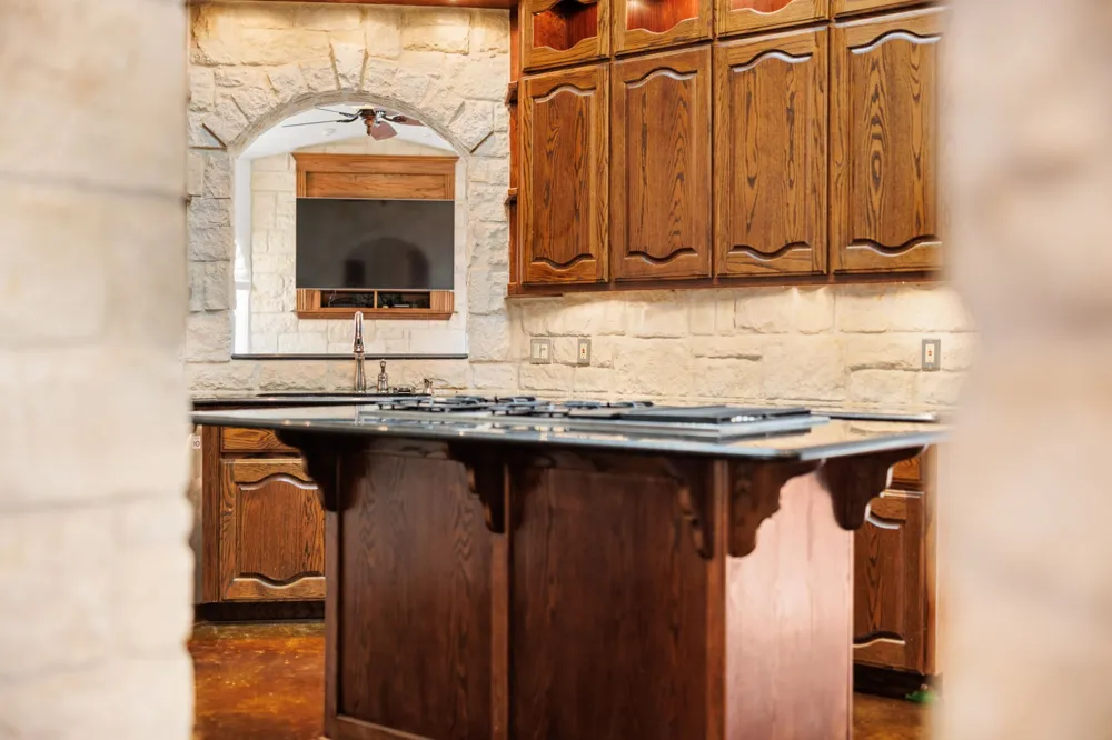 314 Cresthill Circle Valley Mills, TX 76689