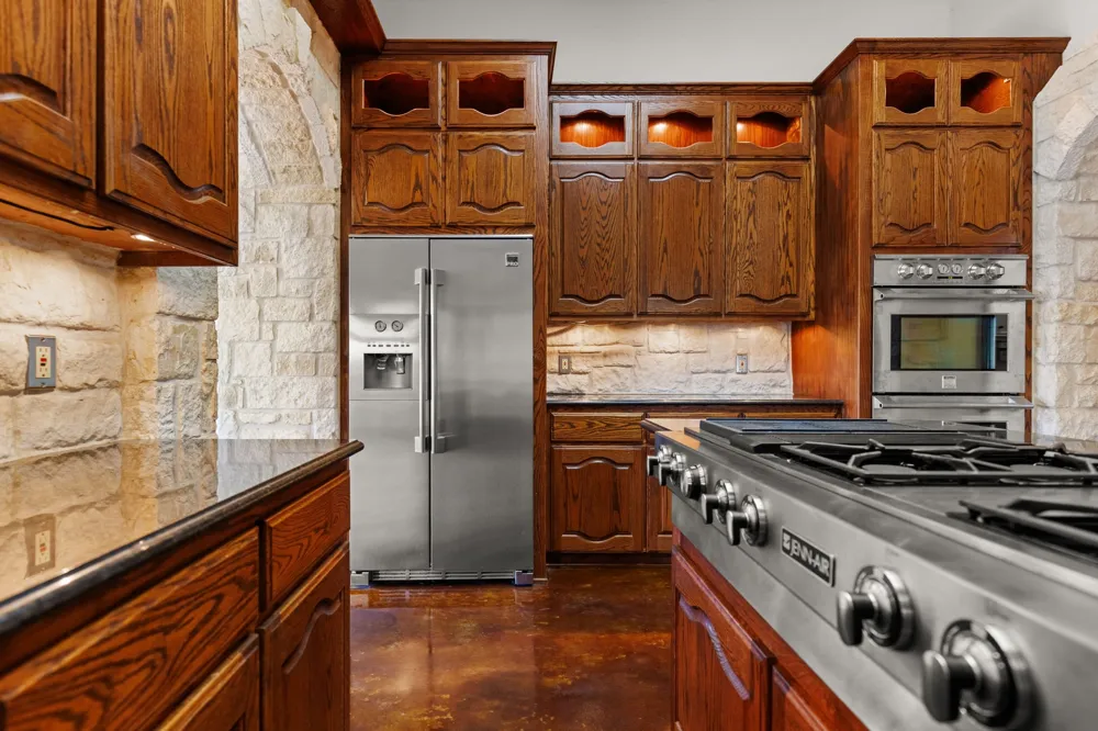314 Cresthill Circle Valley Mills, TX 76689