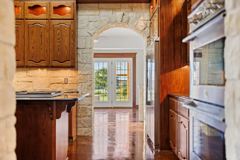 314 Cresthill Circle Valley Mills, TX 76689