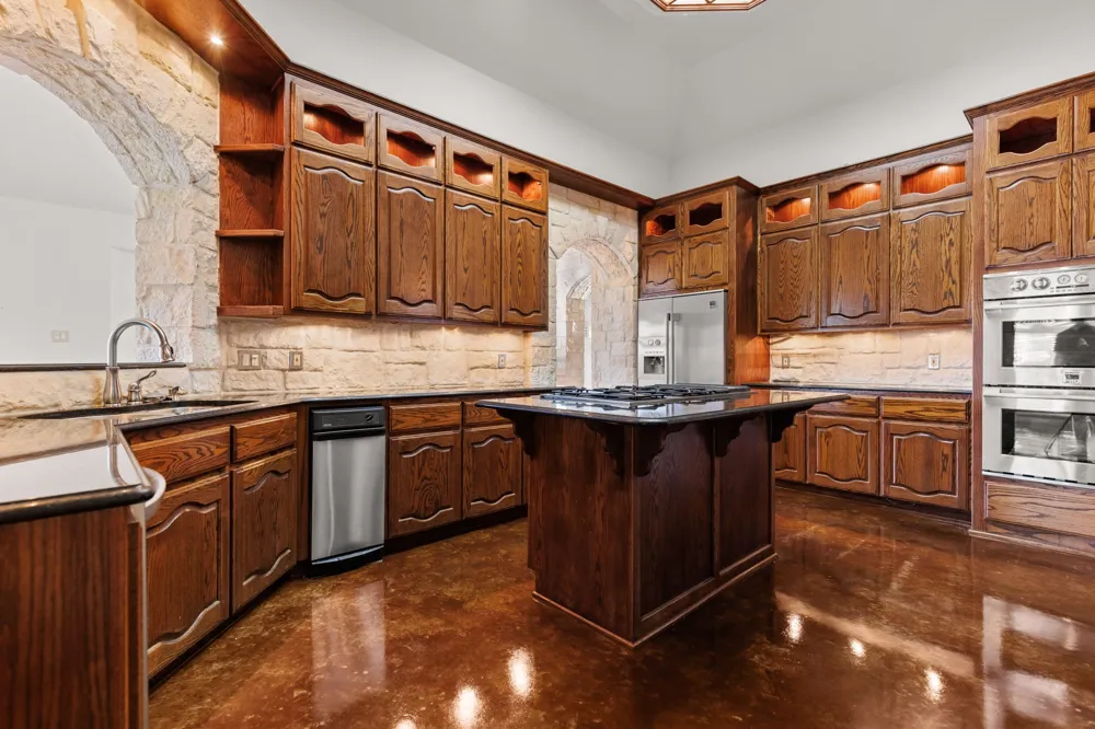 314 Cresthill Circle Valley Mills, TX 76689