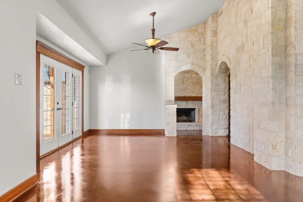 314 Cresthill Circle Valley Mills, TX 76689