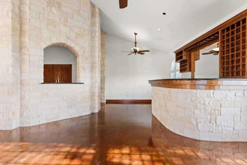 314 Cresthill Circle Valley Mills, TX 76689