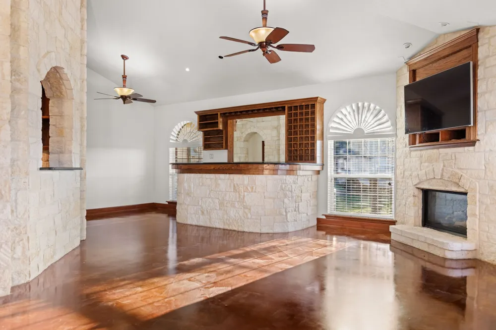 314 Cresthill Circle Valley Mills, TX 76689