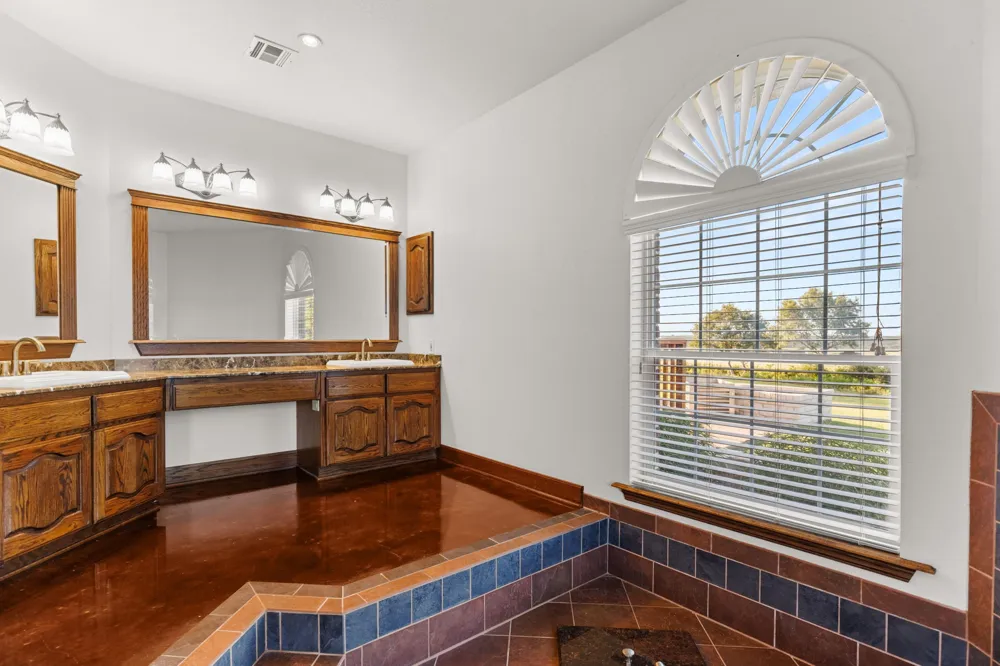 314 Cresthill Circle Valley Mills, TX 76689