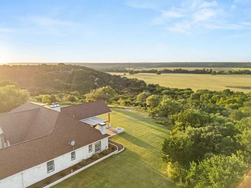314 Cresthill Circle Valley Mills, TX 76689
