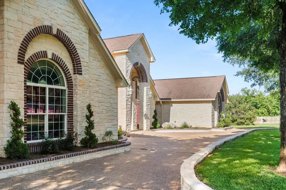 314 Cresthill Circle Valley Mills, TX 76689
