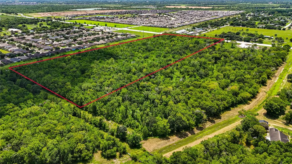 County Road 133 Road Alvin, TX 77511