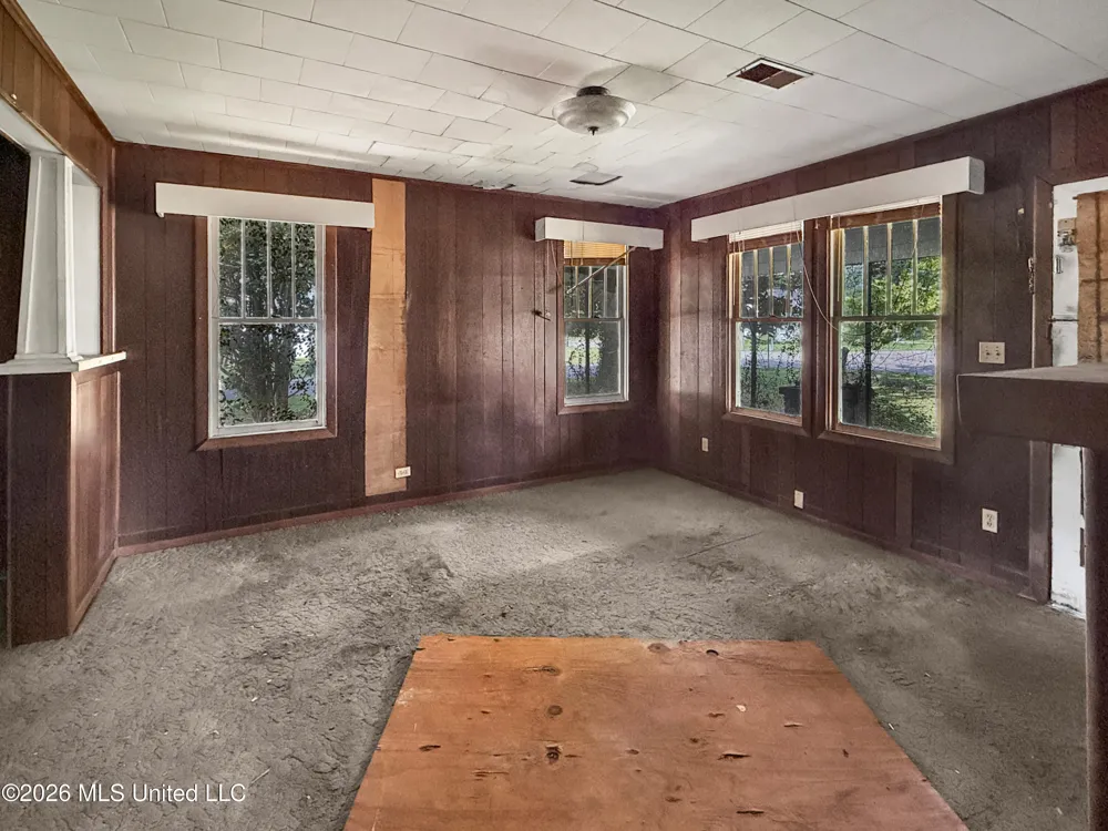 500 Pine Street Picayune, MS 39466