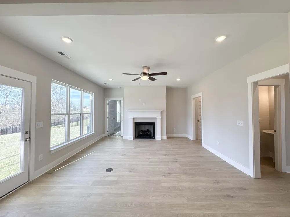 110 Harlinsdale Blvd Gallatin, TN 37066