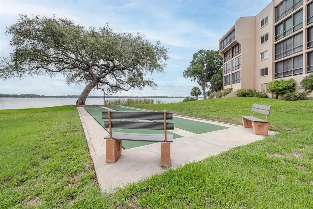 90 S HIGHLAND AVENUE #110 Tarpon Springs, FL 34689
