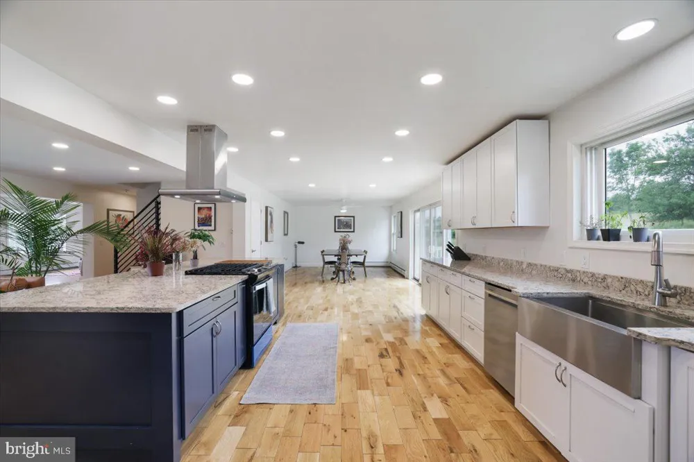 219 PLANK ROAD Beach Lake, PA 18405