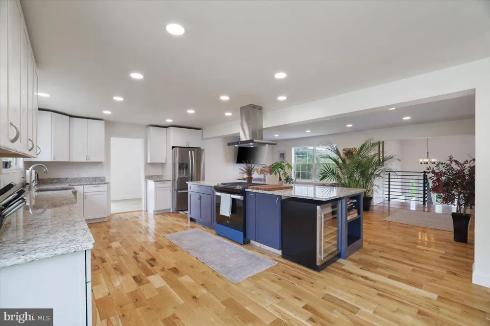 219 PLANK ROAD Beach Lake, PA 18405