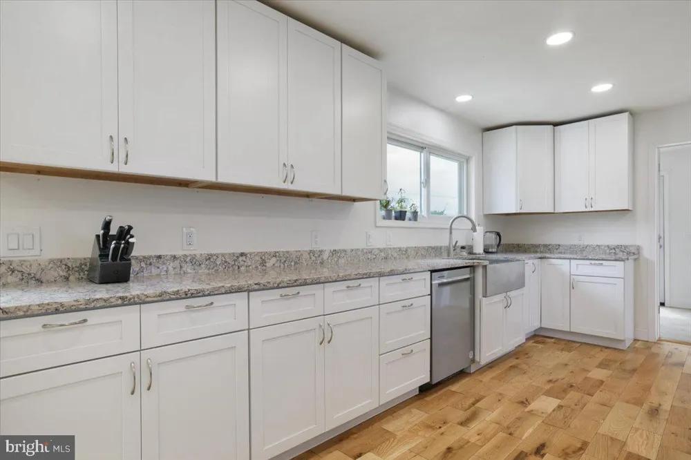 219 PLANK ROAD Beach Lake, PA 18405