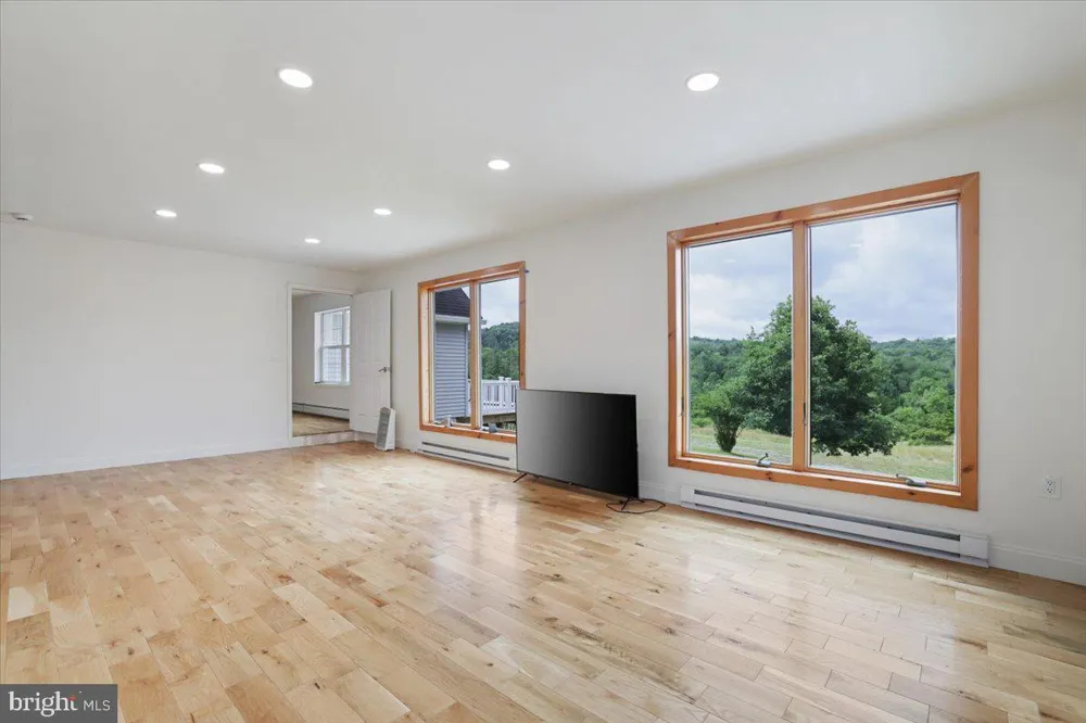 219 PLANK ROAD Beach Lake, PA 18405