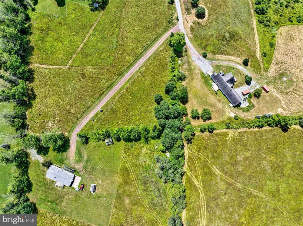 219 PLANK ROAD Beach Lake, PA 18405