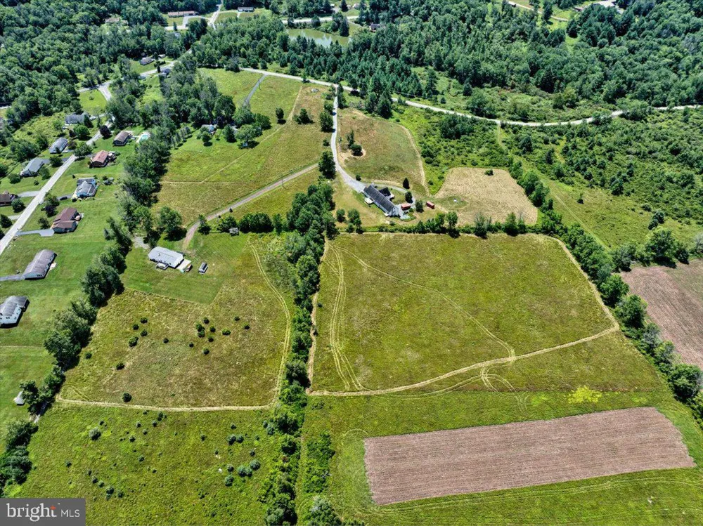 219 PLANK ROAD Beach Lake, PA 18405