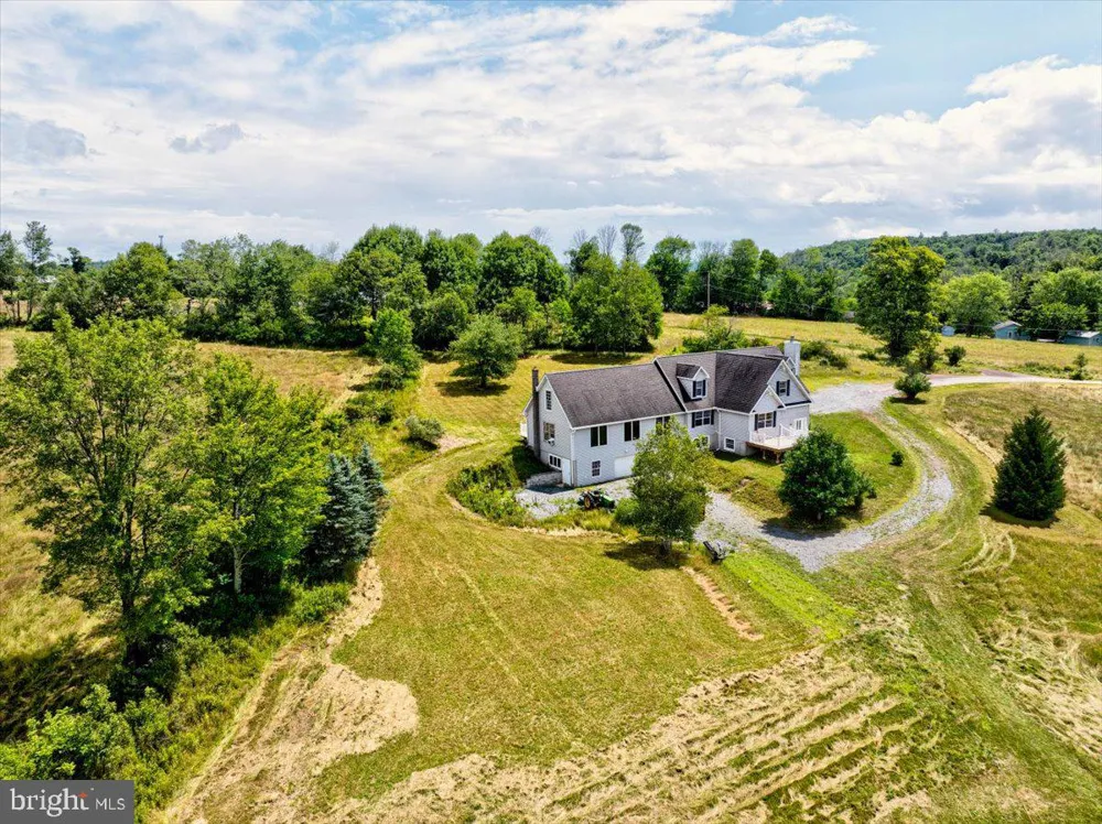 219 PLANK ROAD Beach Lake, PA 18405
