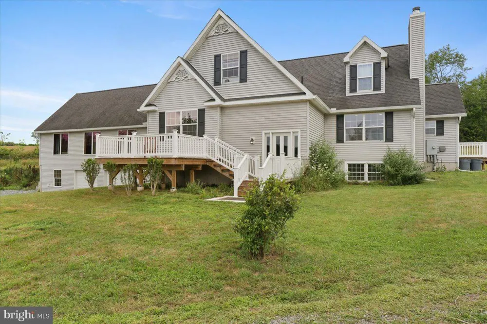 219 PLANK ROAD Beach Lake, PA 18405