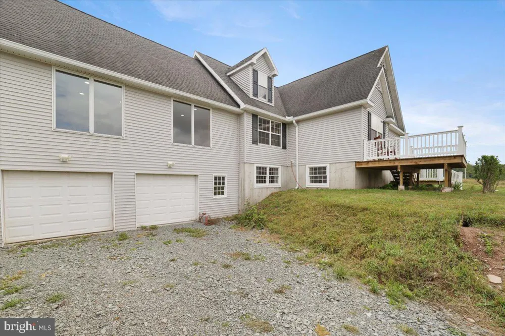 219 PLANK ROAD Beach Lake, PA 18405