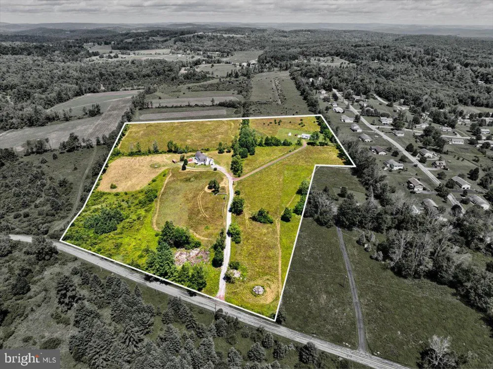 219 PLANK ROAD Beach Lake, PA 18405