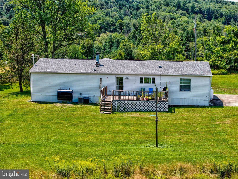 219 PLANK ROAD Beach Lake, PA 18405