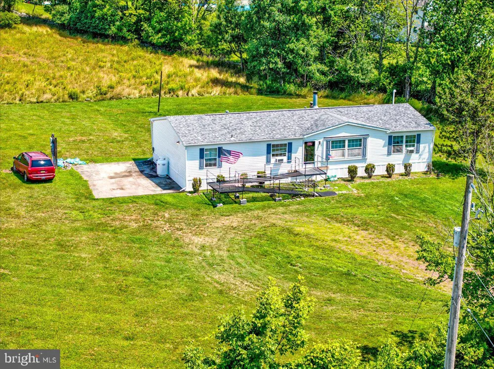 219 PLANK ROAD Beach Lake, PA 18405