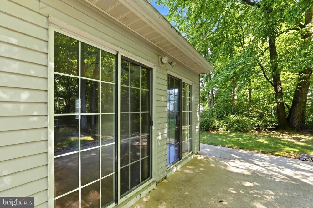 10 MADISON COURT Mount Laurel, NJ 08054