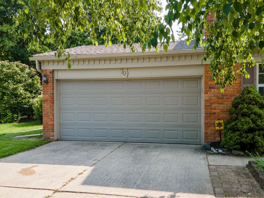 707 Rutgers Road Rochester Hills, MI 48309