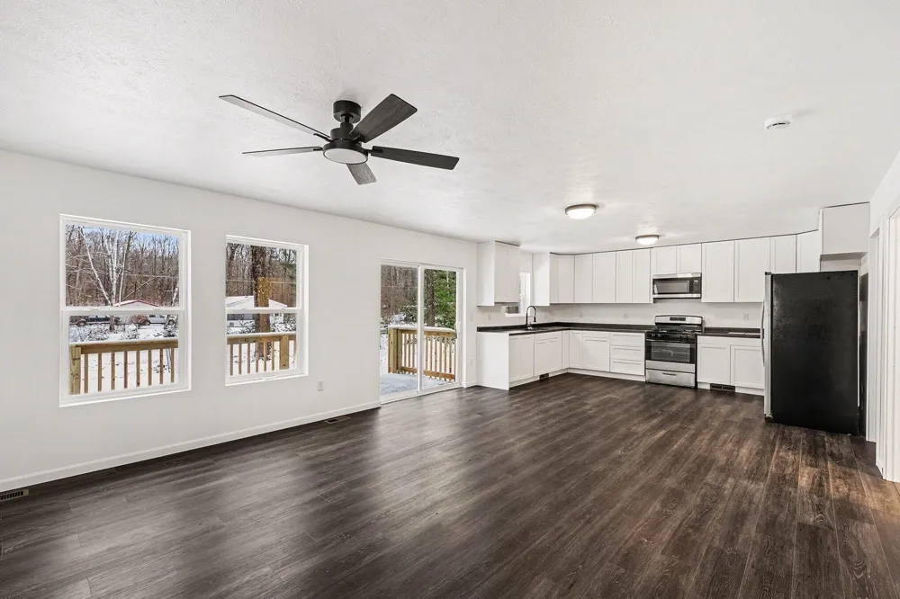 8478 Vista Drive Newaygo, MI 49337