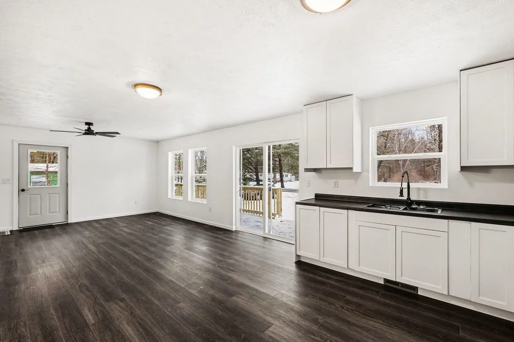 8478 Vista Drive Newaygo, MI 49337