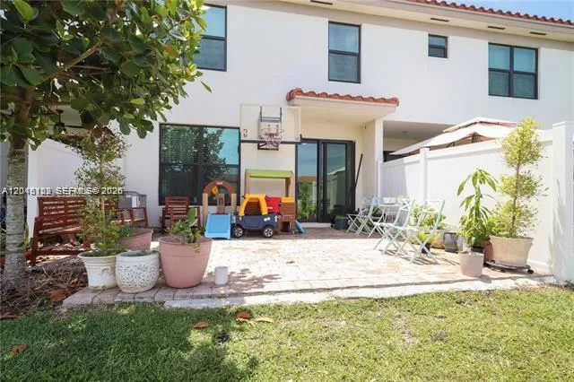 2014 Sugar Maple Dr #2014 Riviera Beach, FL 33410