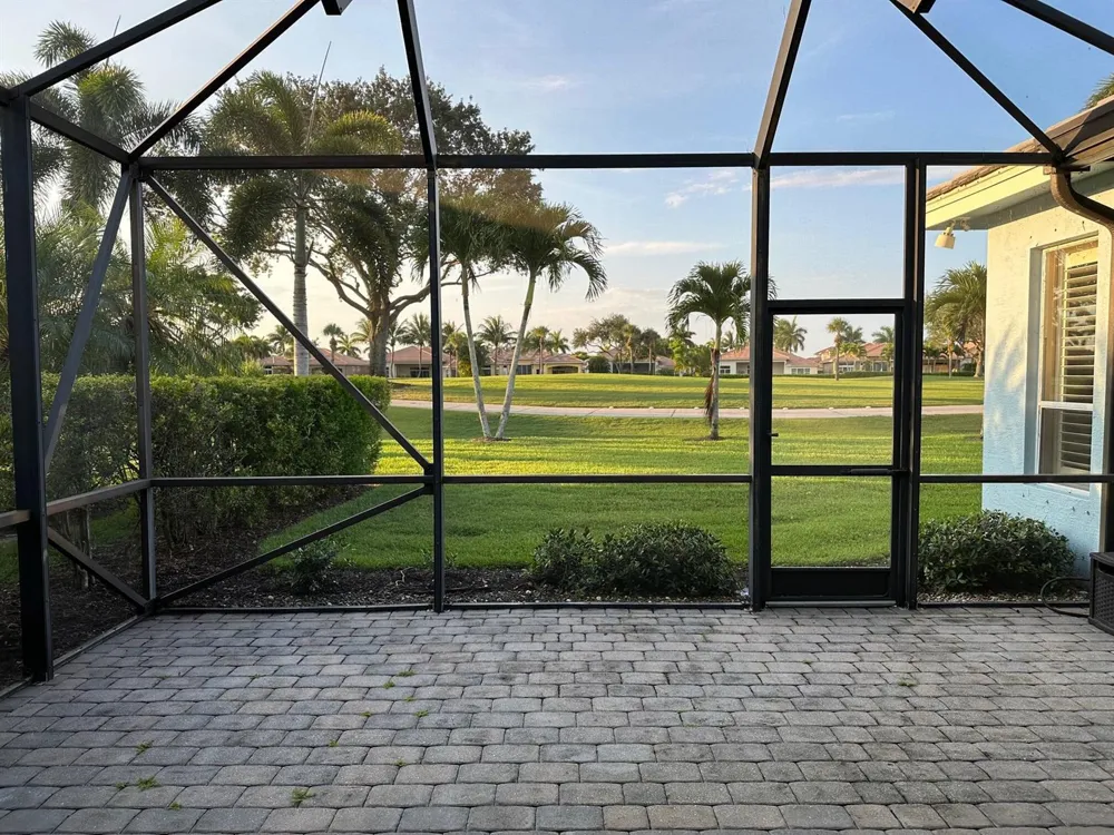 10685 LA STRADA #10685 West Palm Beach, FL 33412