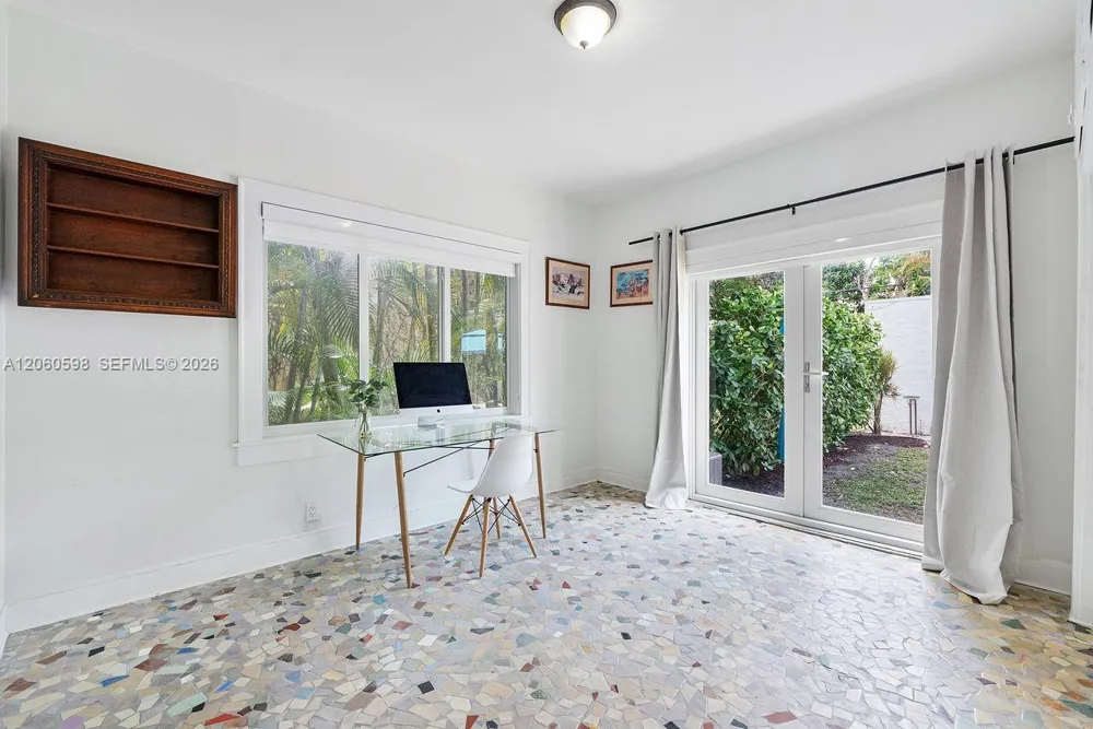 1042 Sorolla Ave Coral Gables, FL 33134