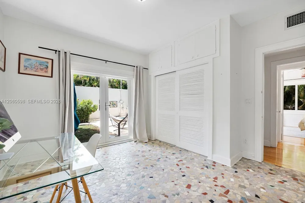 1042 Sorolla Ave Coral Gables, FL 33134